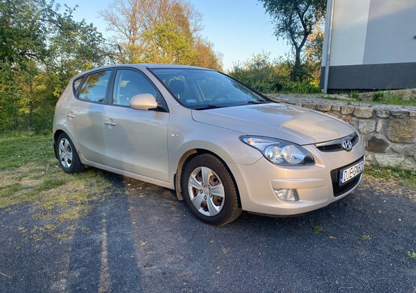 Hyundai I30 cena 10500 przebieg: 213000, rok produkcji 2009 z Rychwał małe 67